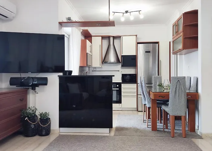 Varkiza Sea View Apartment - Free Parking
